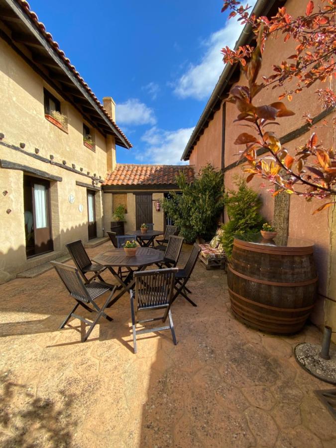 Casa Rural Dos Reales San Cristobal de Boedo Екстер'єр фото