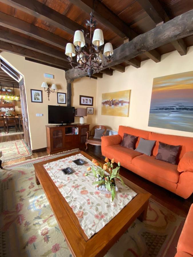 Casa Rural Dos Reales San Cristobal de Boedo Екстер'єр фото